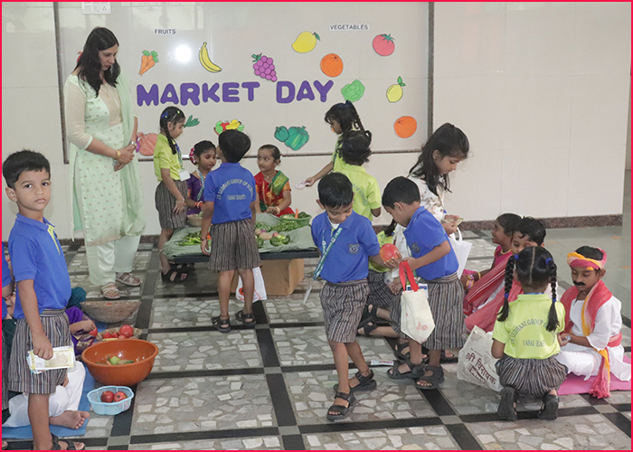 FRUITS VEGETABLES & MARKET DAY